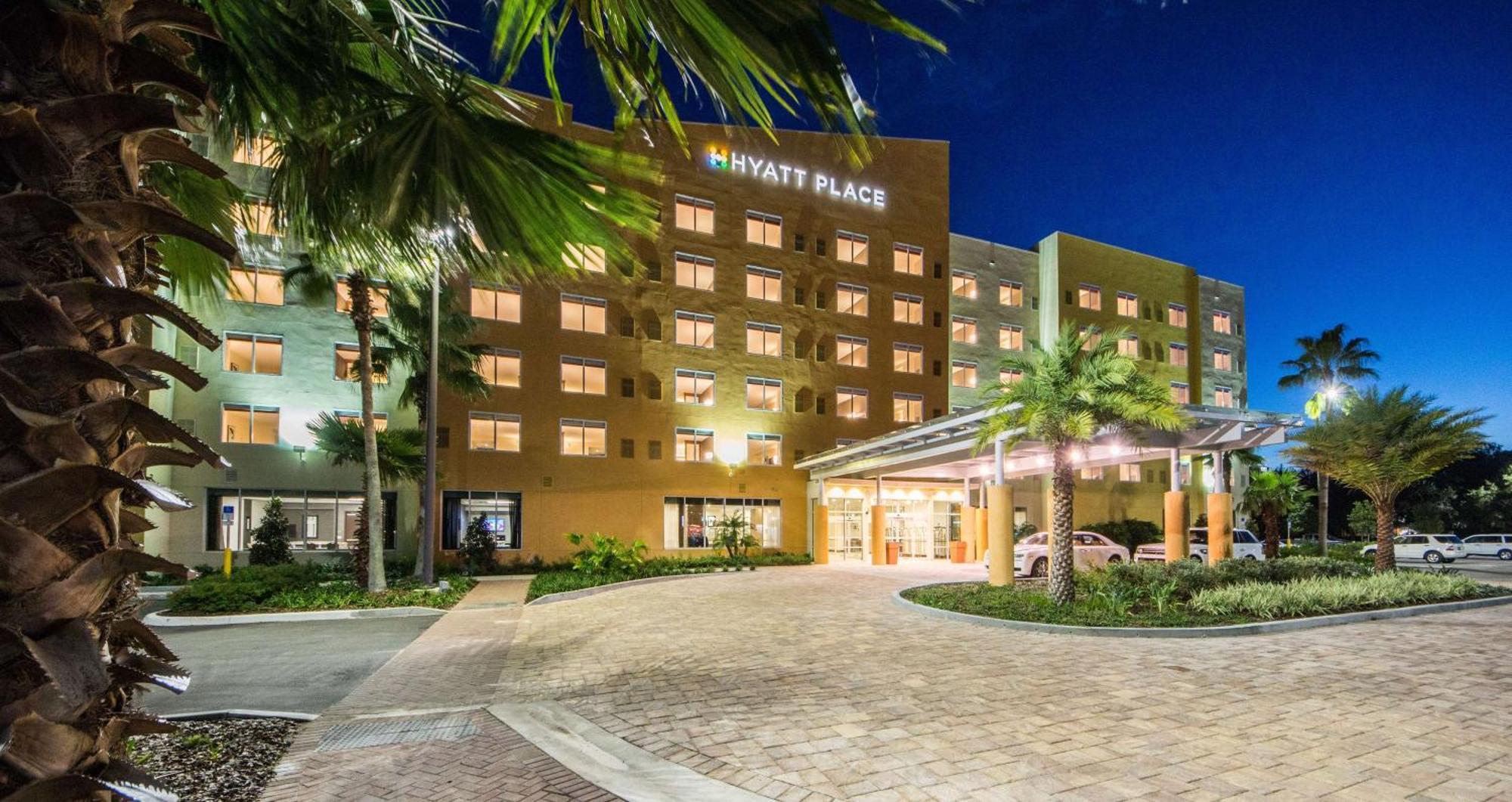 Hyatt Place Orlando/Lake Buena Vista Exterior photo